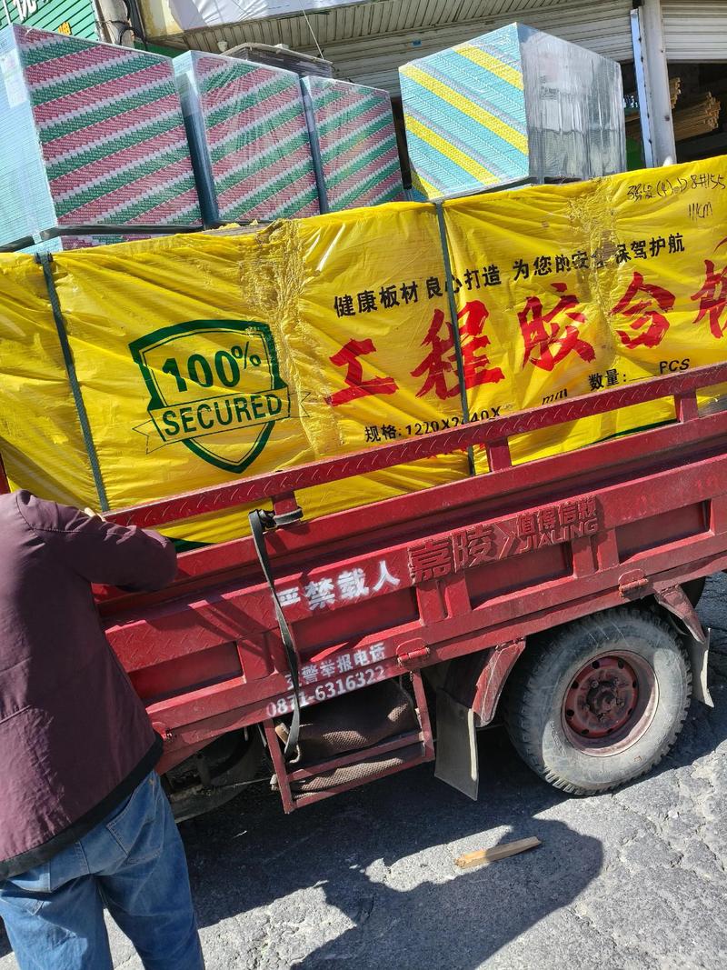 淘猫商贸市场洞察:传统与网络交织的新时代力量